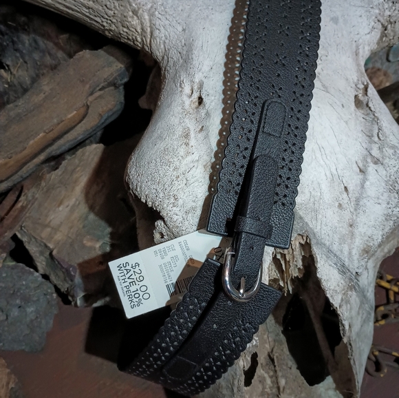 Catherine's belts 0X-2X - Picture 2 of 2